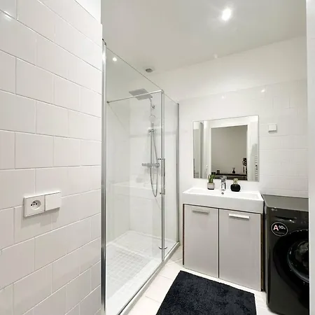 아파트 Charming 1-bedroom In Prestigious 16th Arrondissement *