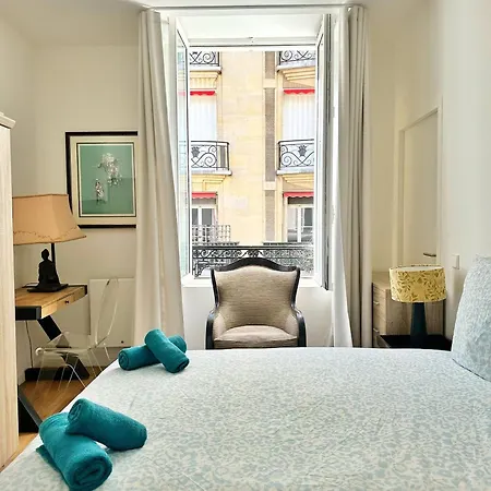 Charming 1-bedroom In Prestigious 16th Arrondissement *