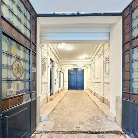 Charming 1-bedroom In Prestigious 16th Arrondissement Daire